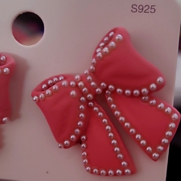 Bow Earrings - Picture 8 of 8